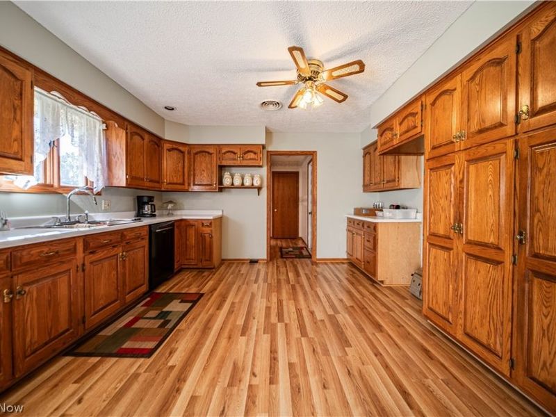 8436 State Route 754, Shreve, OH 44676 Photo 9