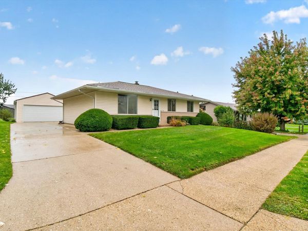 2120 Hubbard Street, Janesville, WI 53546