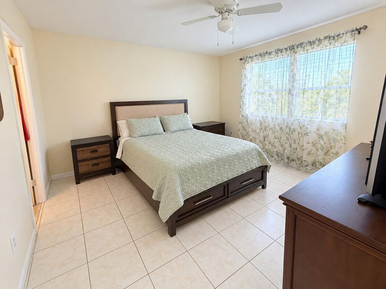 8345 Sunrise Lakes Boulevard, Unit 109, Sunrise, FL 33322 Photo