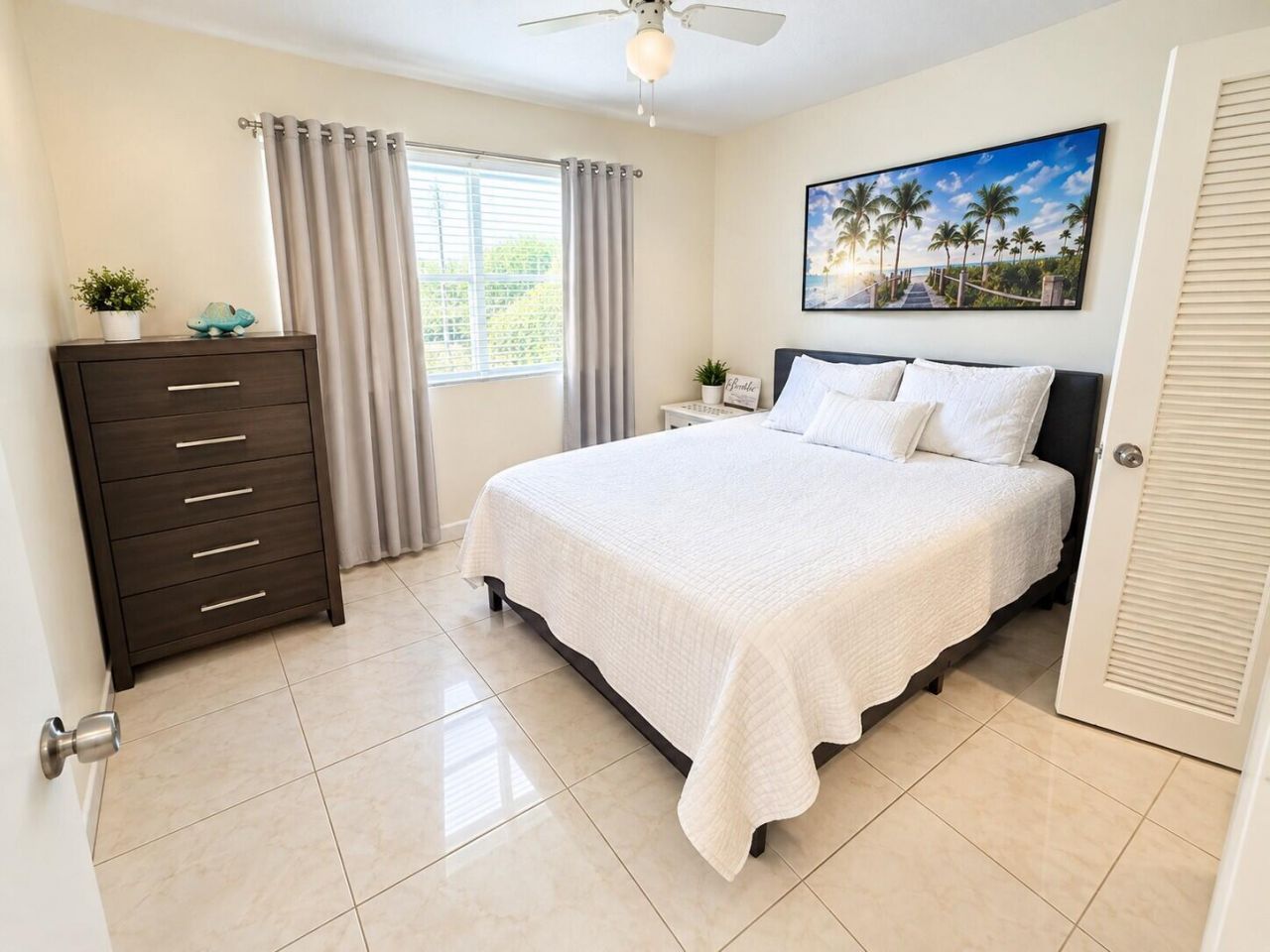 8345 Sunrise Lakes Boulevard, Unit 109, Sunrise, FL 33322 Photo