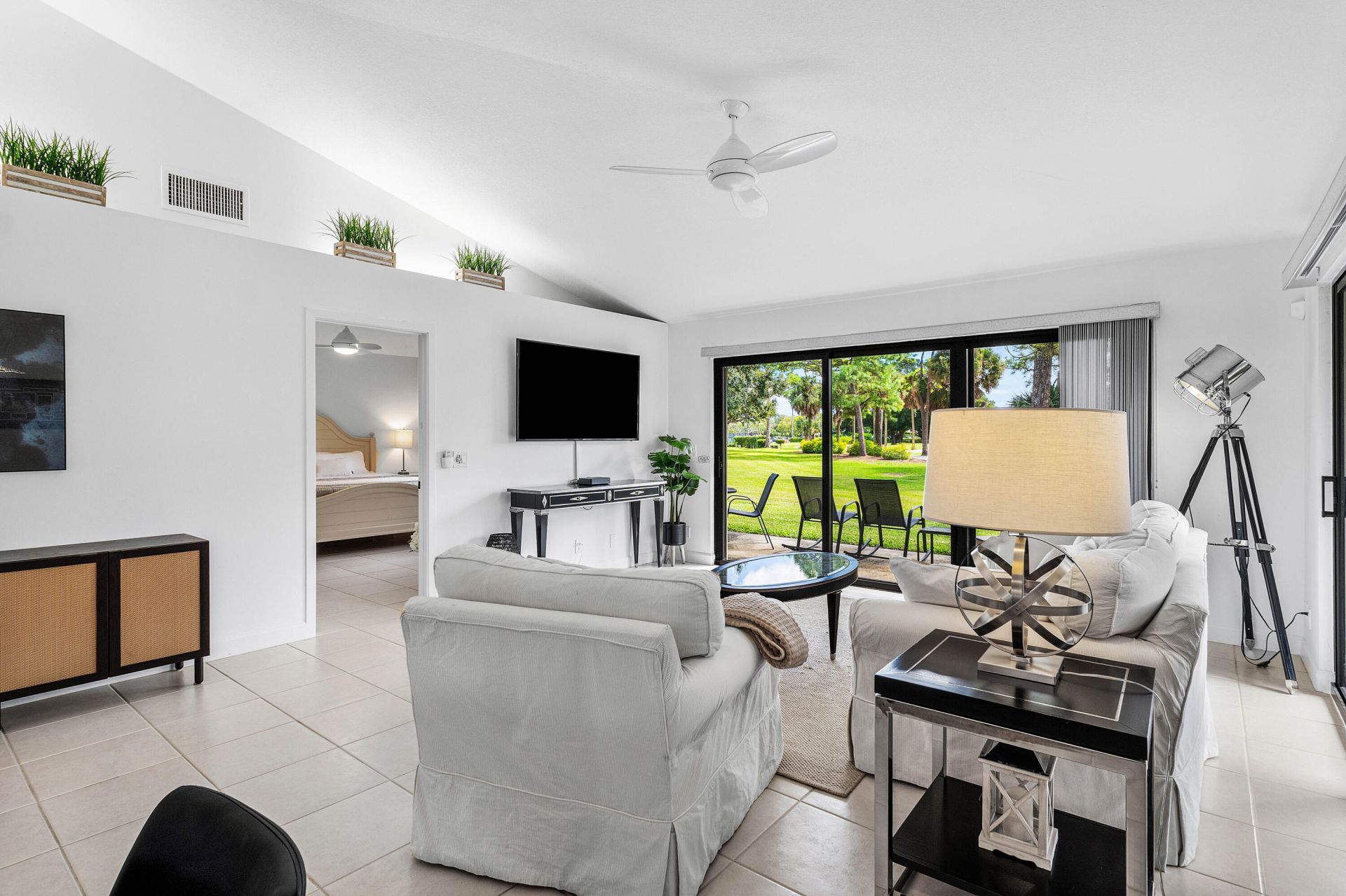526 Club Drive, Palm Beach Gardens, FL 33418 Photo