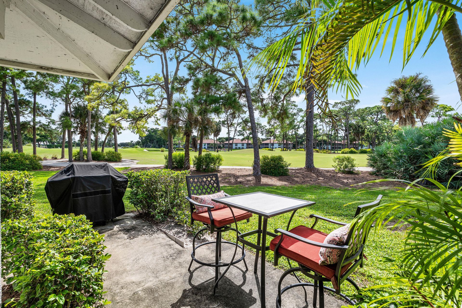 526 Club Drive, Palm Beach Gardens, FL 33418 Photo