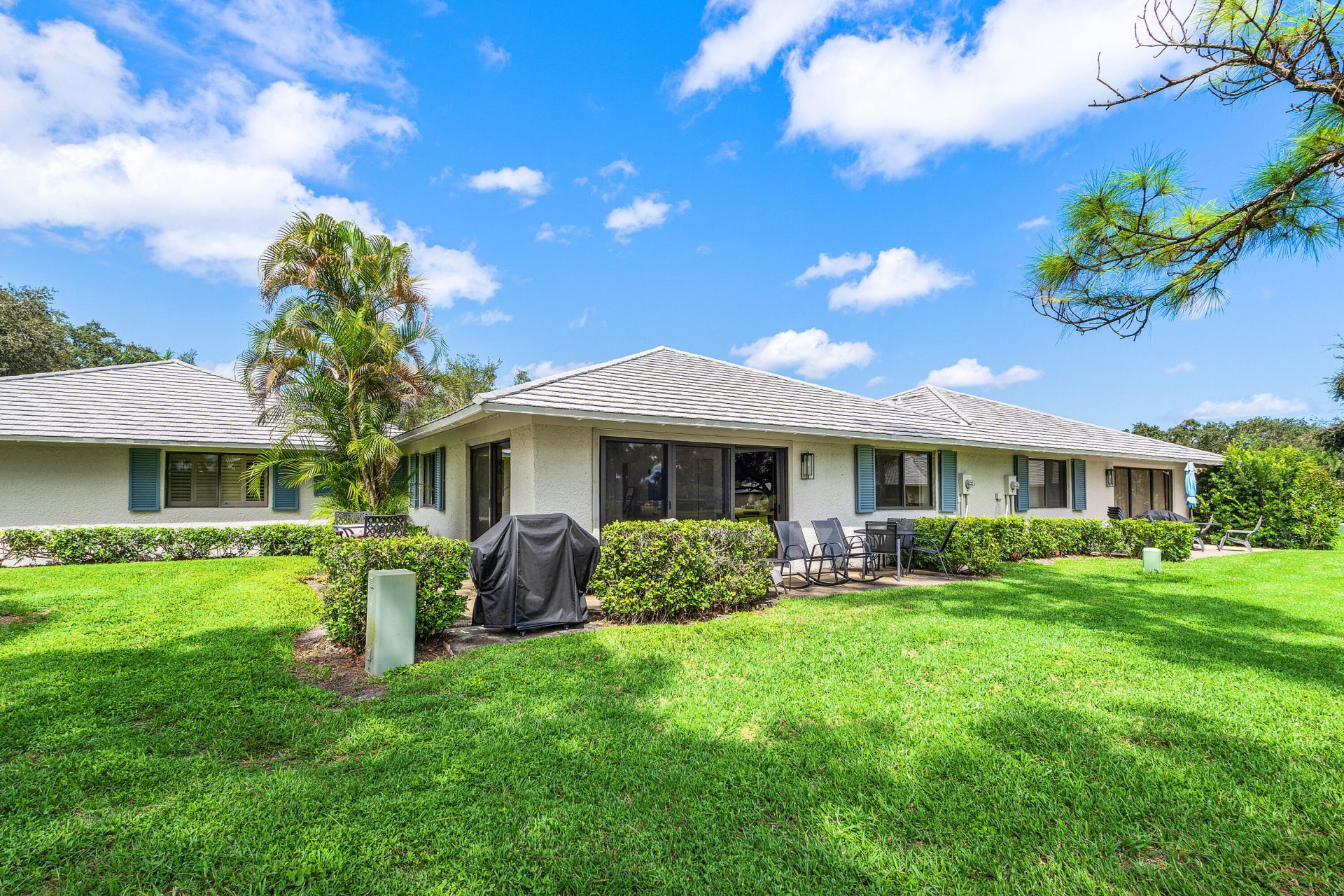 526 Club Drive, Palm Beach Gardens, FL 33418 Photo