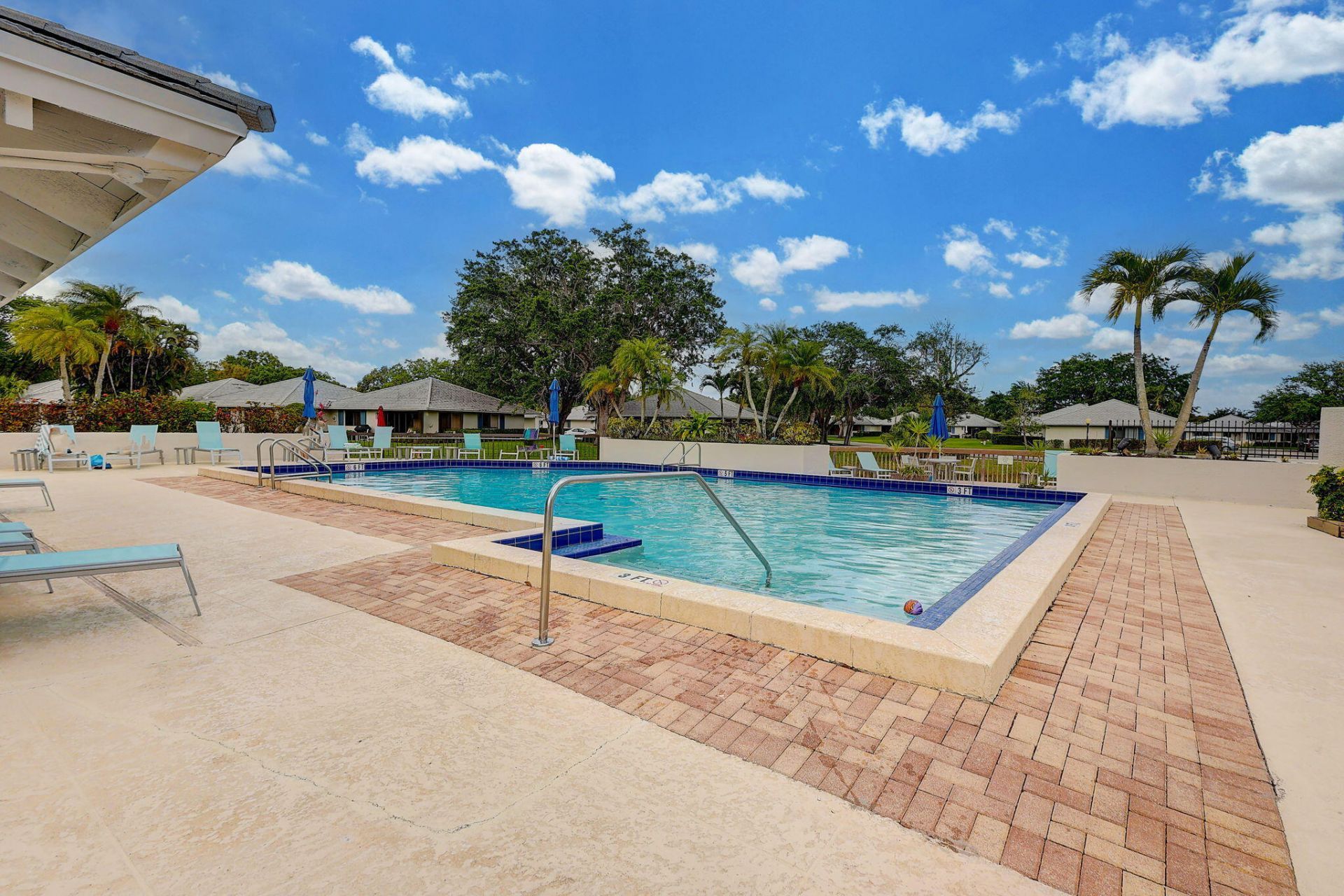 526 Club Drive, Palm Beach Gardens, FL 33418 Photo