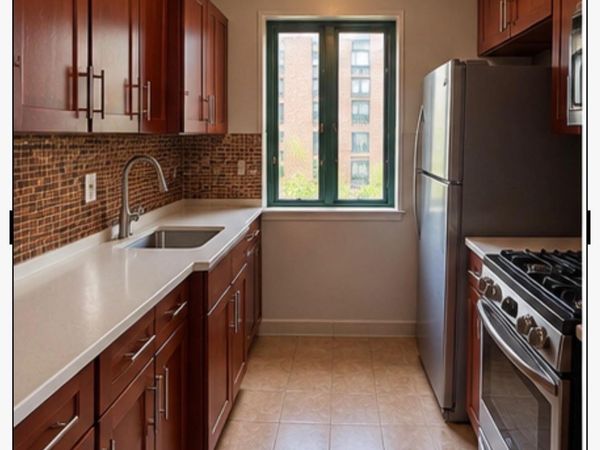 1491 West Avenue , Unit 2G, Bronx, NY 10462