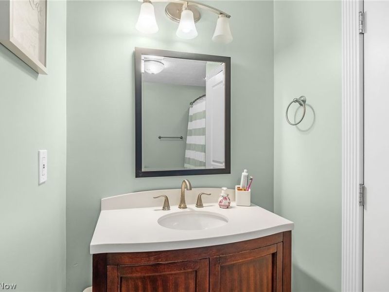 1102 Irish Road, Kent, OH 44240 Photo 18