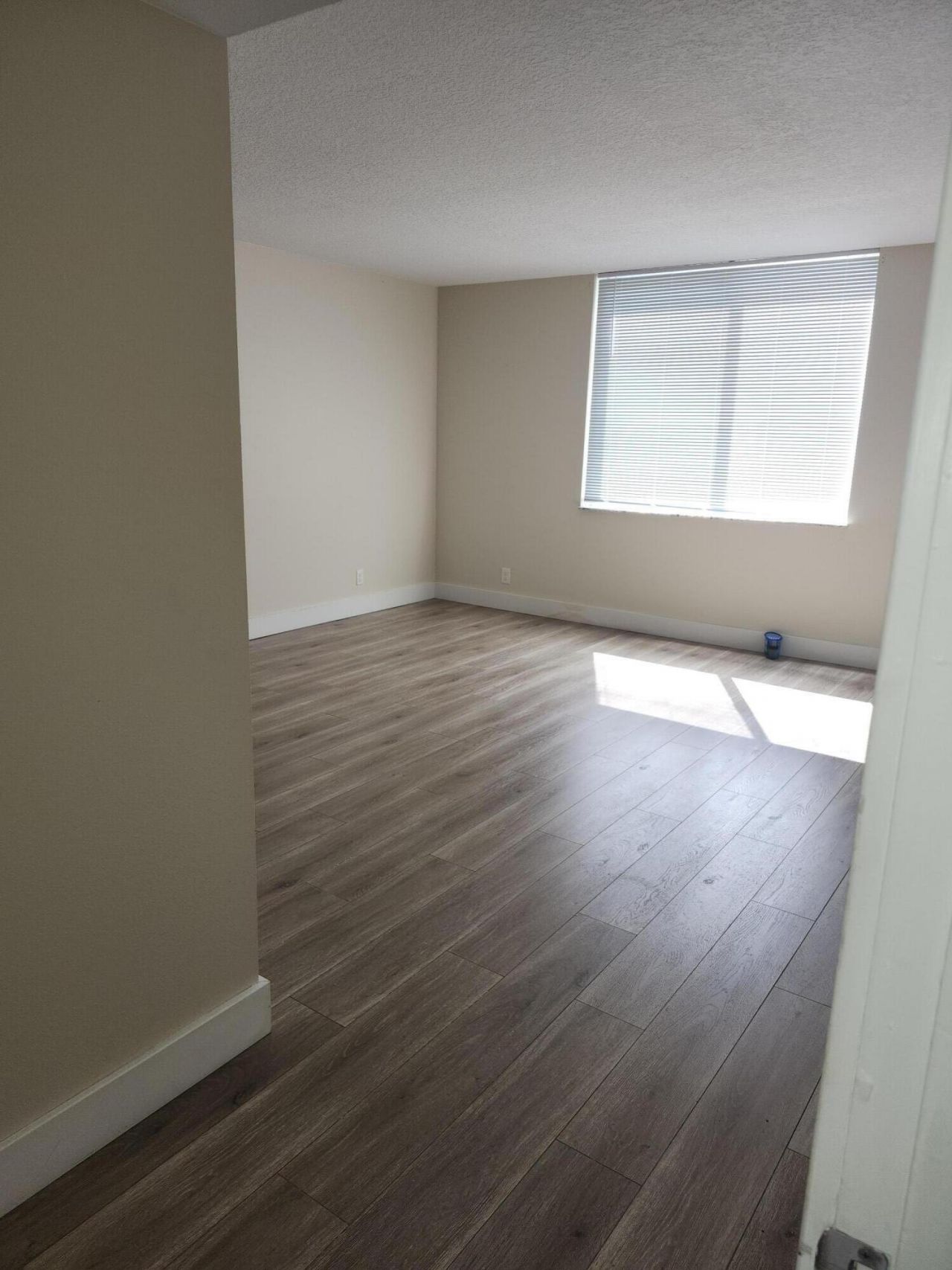 301 Lake Shore Drive, Unit Apt 409, Lake Park, FL 33403 Photo