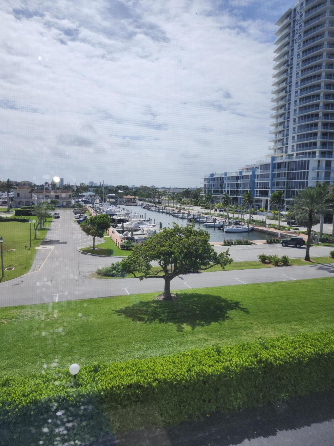 301 Lake Shore Drive, Unit Apt 409, Lake Park, FL 33403 Photo