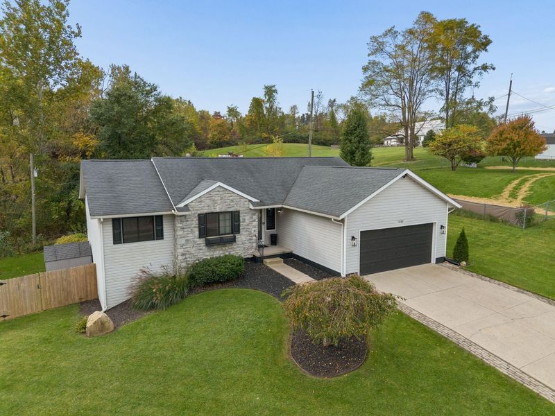 1062 Lizabeth Circle, Heath, OH 43056 Photo 2