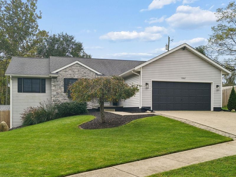 1062 Lizabeth Circle, Heath, OH 43056 Photo 3
