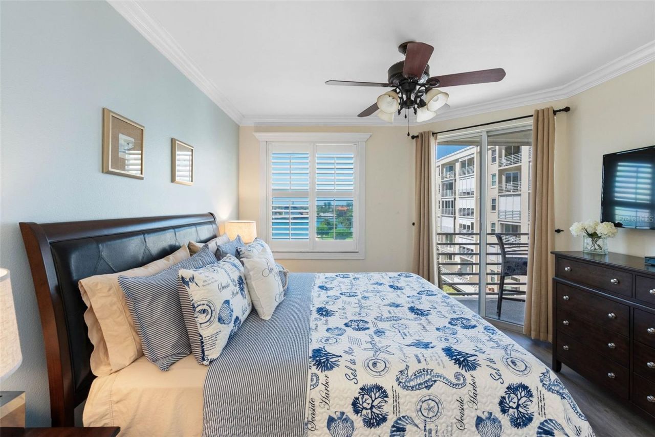 7902 Sailboat Key Boulevard S, Unit 407, South Pasadena, FL 33707 Photo