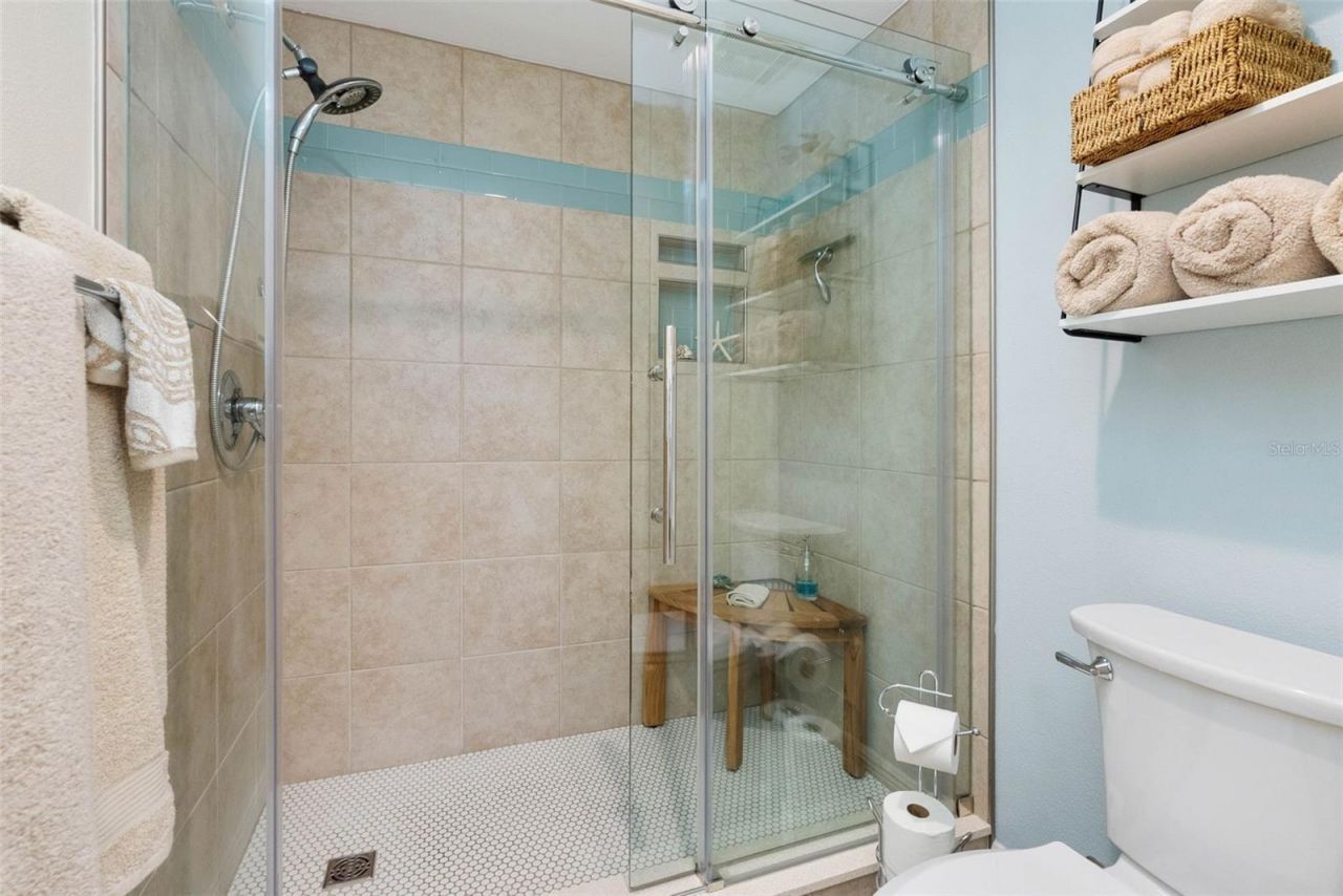 7902 Sailboat Key Boulevard S, Unit 407, South Pasadena, FL 33707 Photo