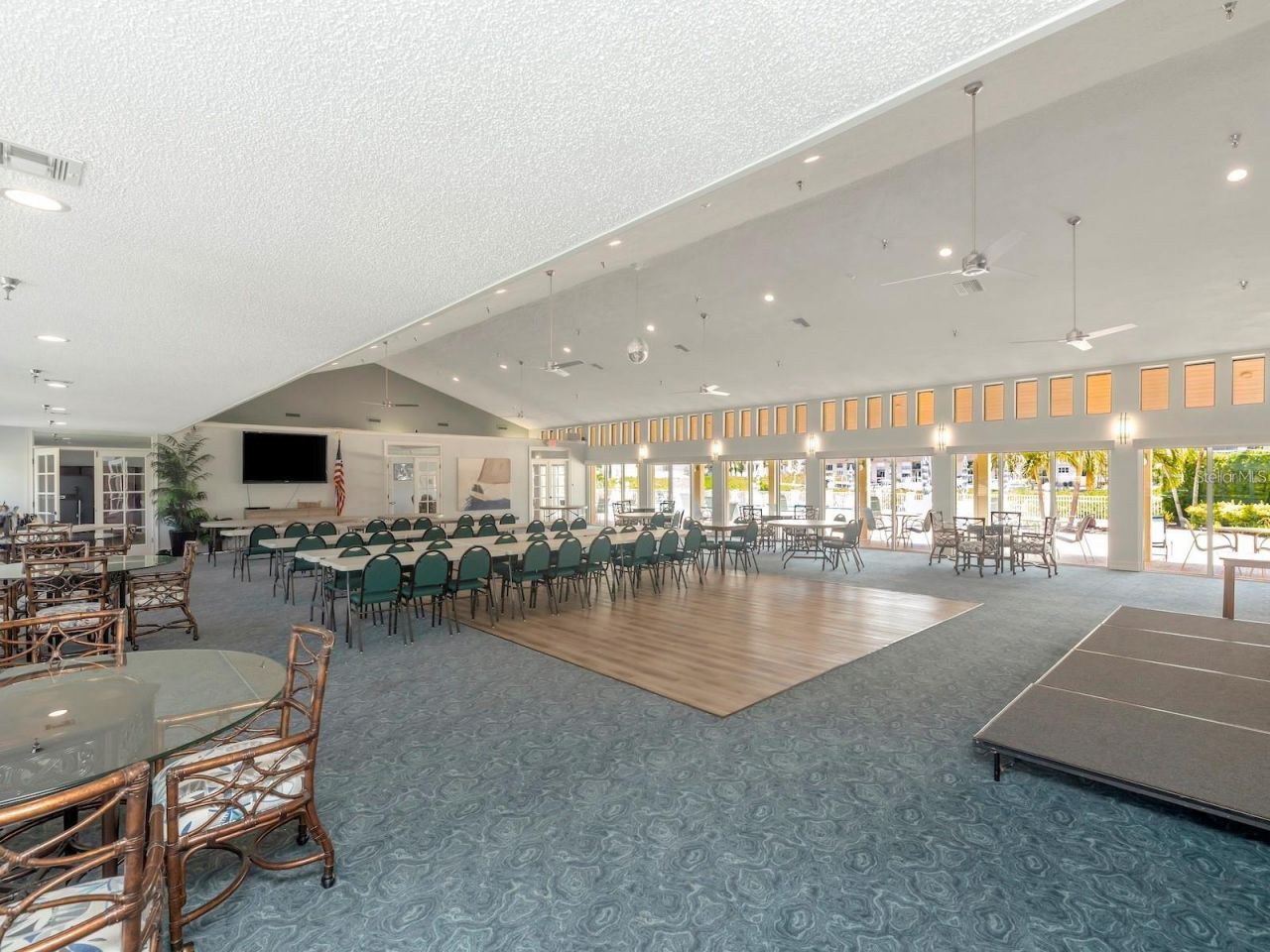 7902 Sailboat Key Boulevard S, Unit 407, South Pasadena, FL 33707 Photo