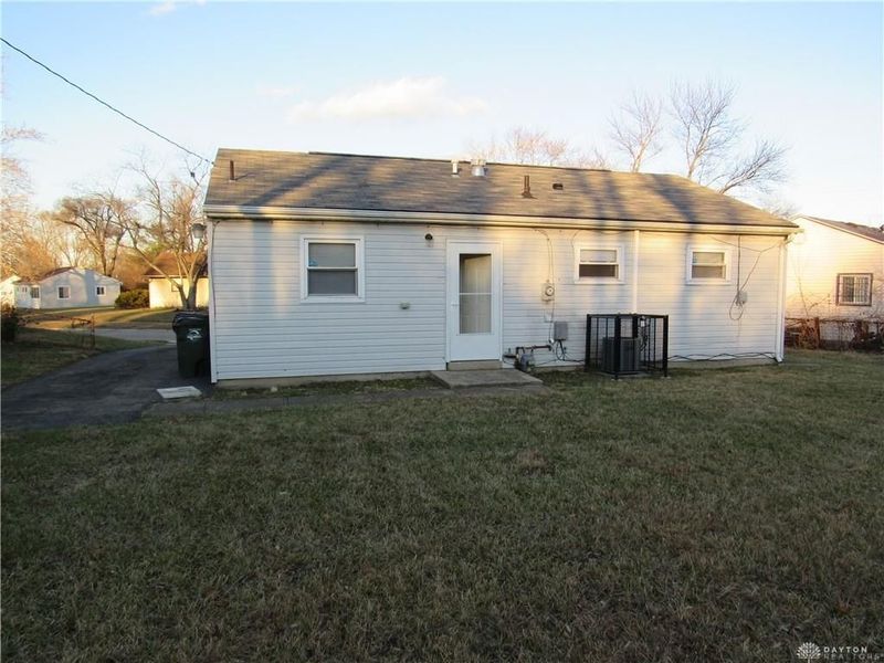 4976 Marburn Avenue, Dayton, OH 45417 Photo 2