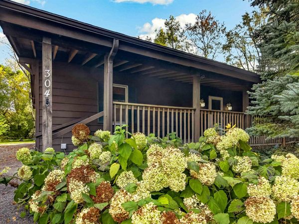 304 SE PICADILLY Drive, POPLAR GROVE, IL 61065
