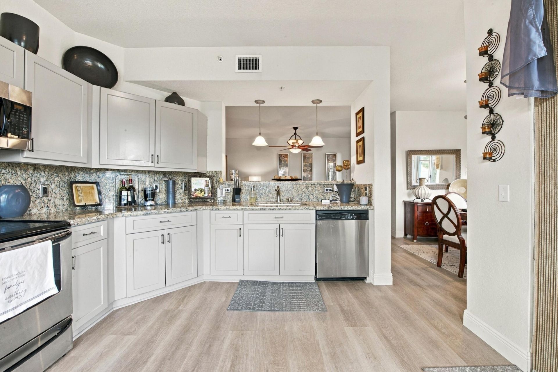 11035 Legacy Boulevard, Unit 105, Palm Beach Gardens, FL 33410 Photo