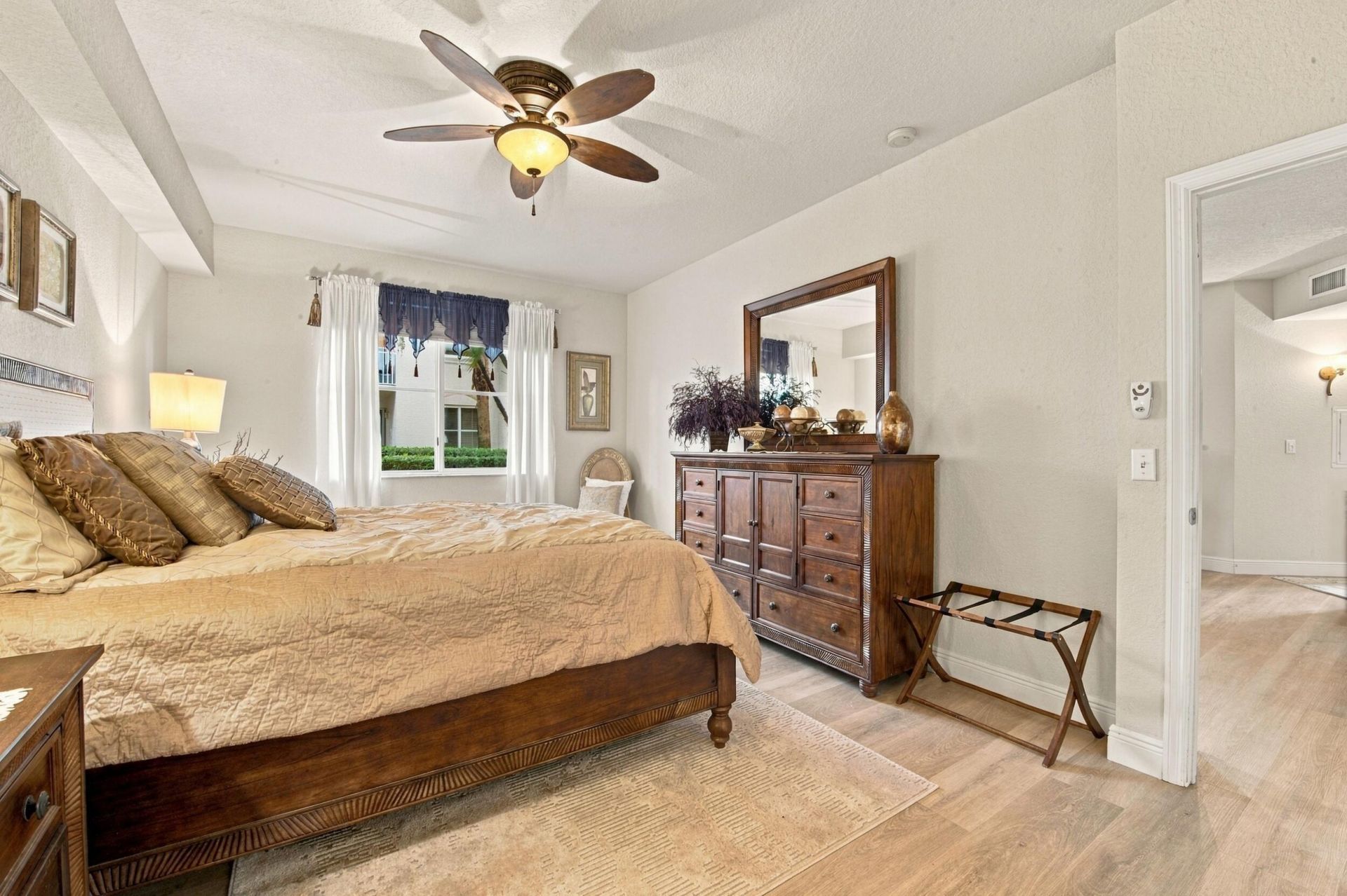 11035 Legacy Boulevard, Unit 105, Palm Beach Gardens, FL 33410 Photo