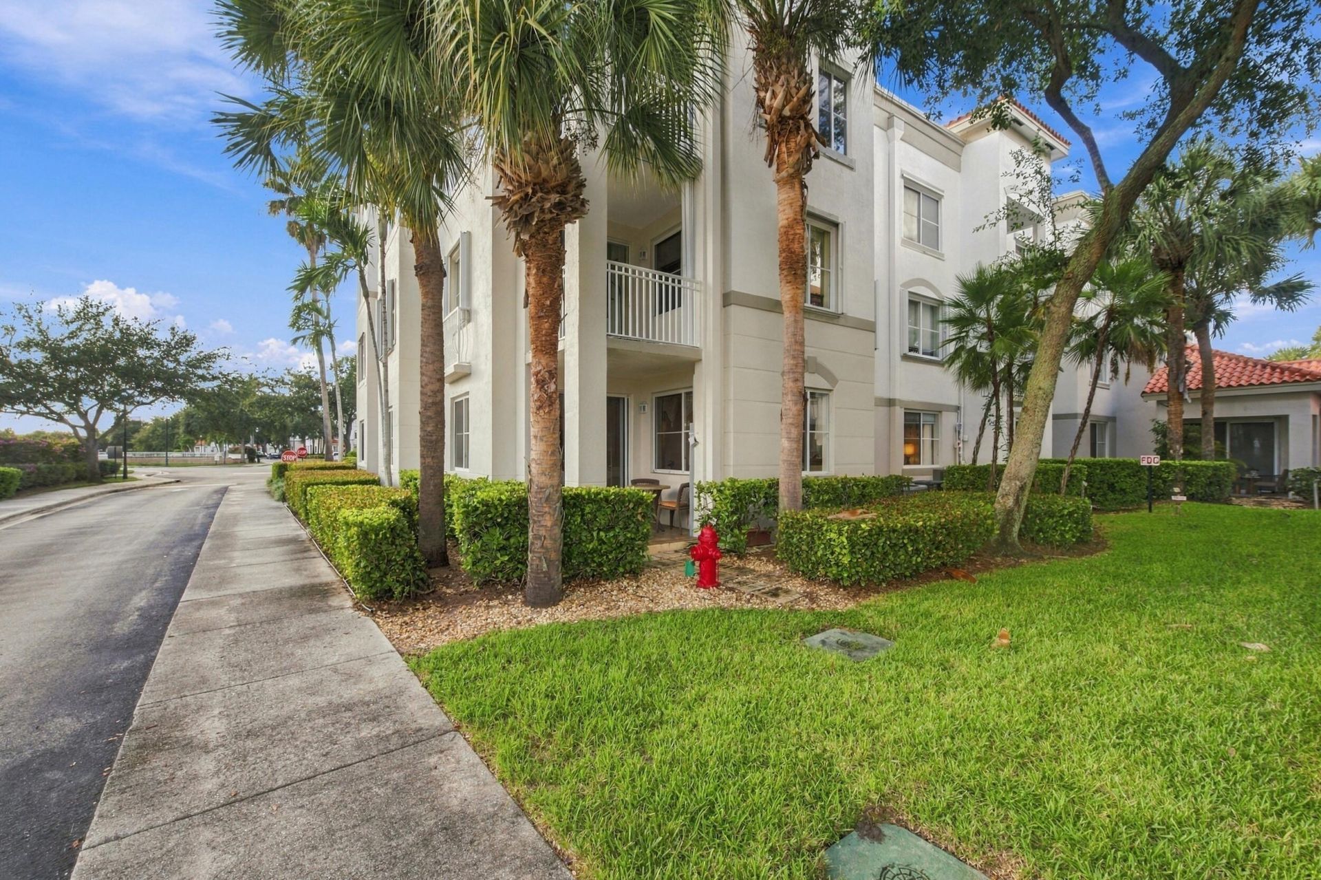 11035 Legacy Boulevard, Unit 105, Palm Beach Gardens, FL 33410 Photo
