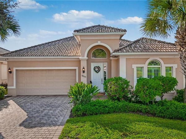 10523 Yorkstone DR , BONITA SPRINGS, FL 34135