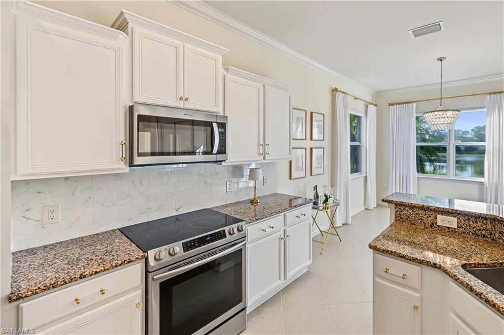 10523 Yorkstone Dr , Bonita Springs, FL 34135 Photo