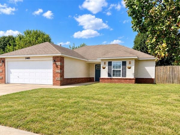 2485 Mary Phelps Drive , Pea Ridge, AR 72751