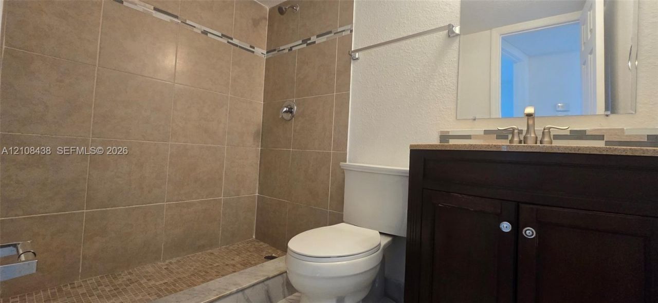 7320 NW 85th Ct, Unit 102, Tamarac, FL 33321 Photo