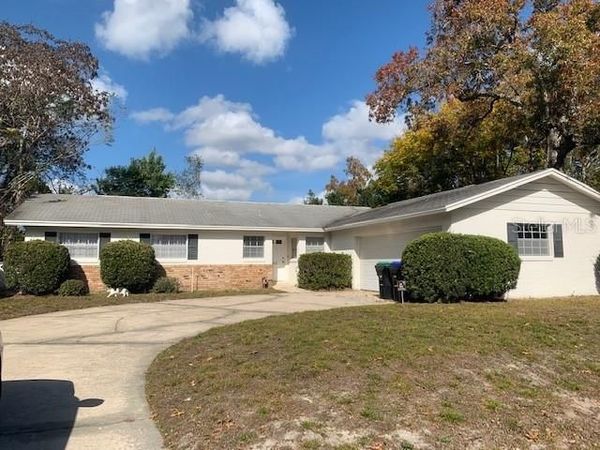 5613 CASTLE OAK COURT , ORLANDO, FL 32808