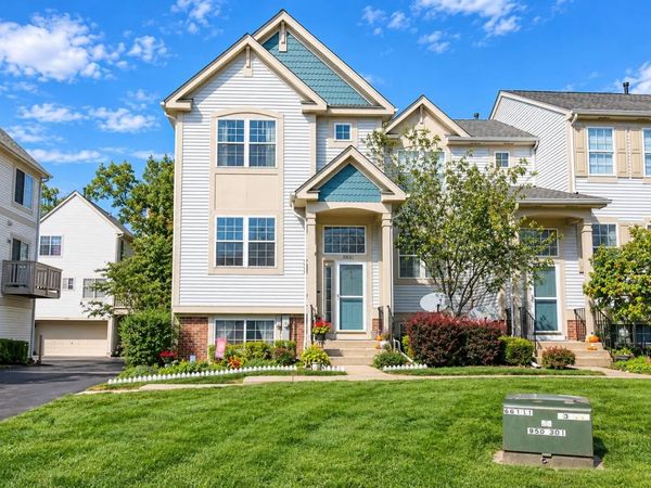 2671 N AUGUSTA Drive , Wadsworth, IL 60083
