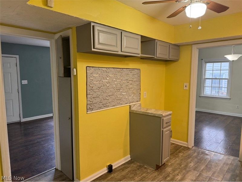 879 Medford Road, Cleveland Heights, OH 44121 Photo 12