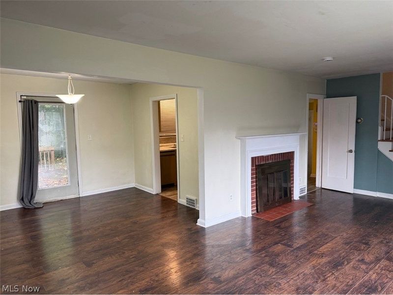 879 Medford Road, Cleveland Heights, OH 44121 Photo 5