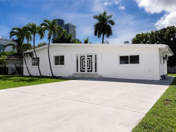 310 190th St , Sunny Isles Beach, FL 33160