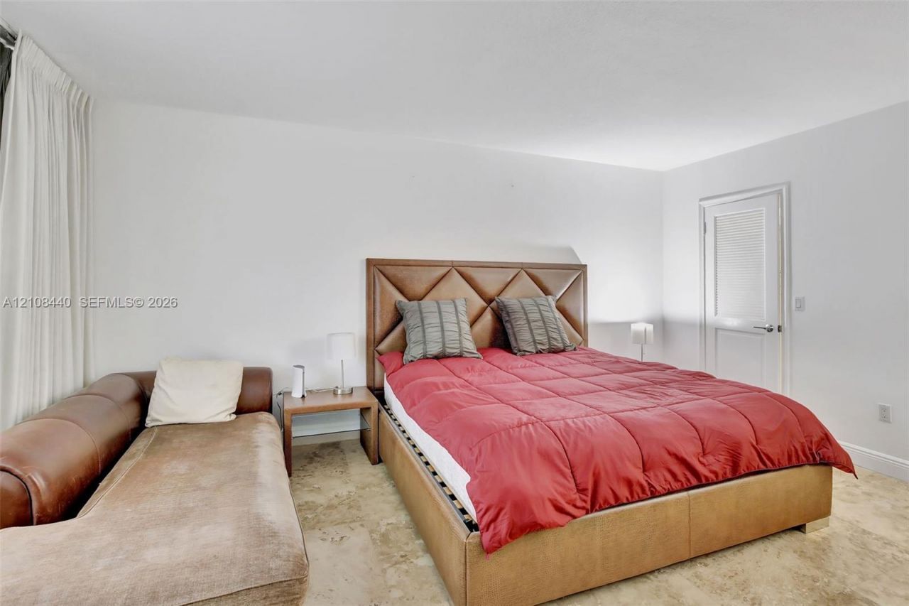 9801 Collins Ave , Unit 3T, Bal Harbour, FL 33154 Photo
