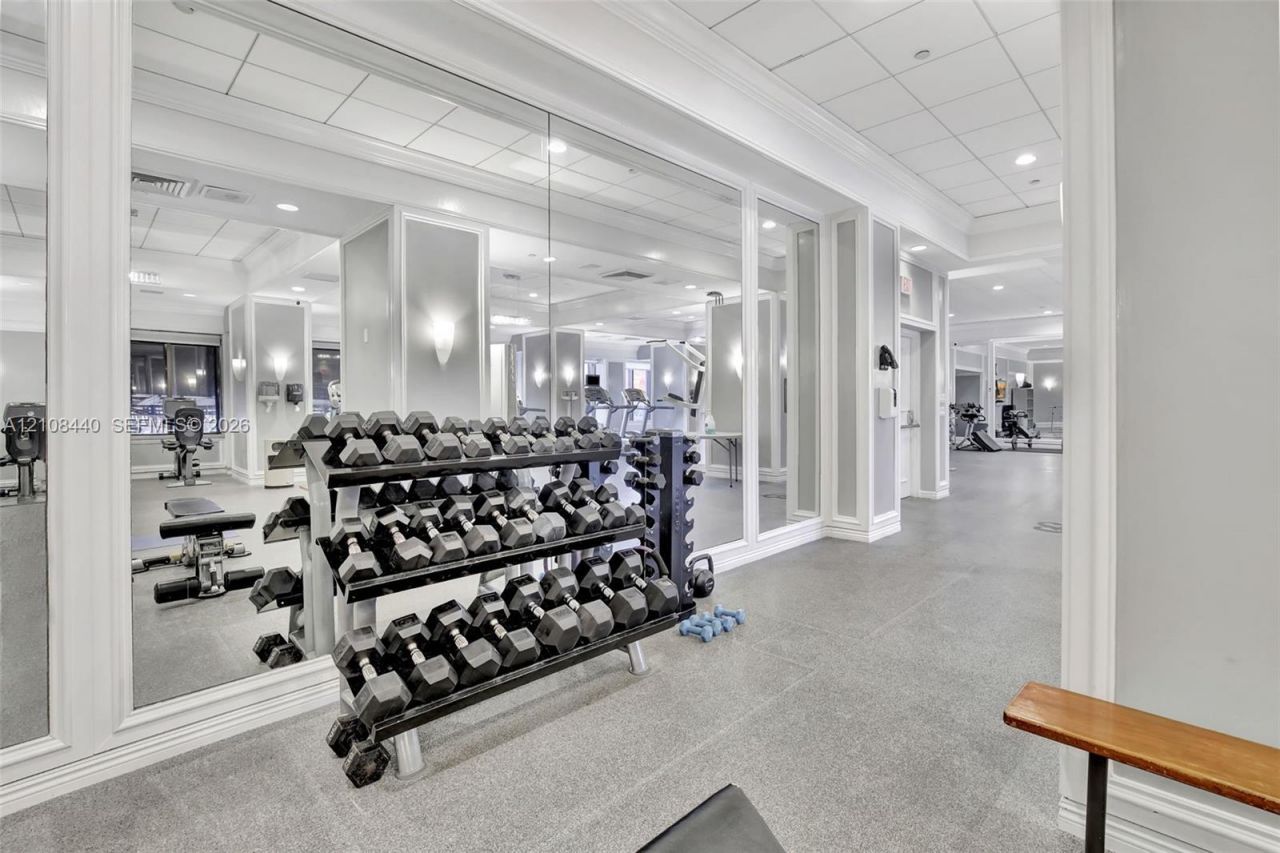 9801 Collins Ave , Unit 3T, Bal Harbour, FL 33154 Photo