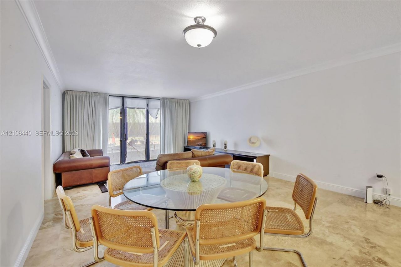 9801 Collins Ave , Unit 3T, Bal Harbour, FL 33154 Photo