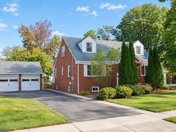 154 Locust Ave, Garwood, NJ 07027