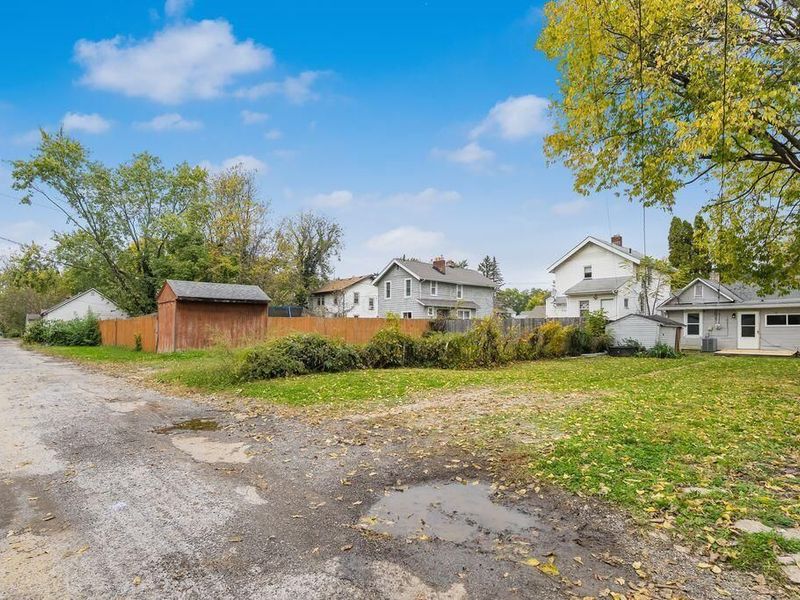 1535 E Weber Road , Columbus, OH 43211 Photo 24