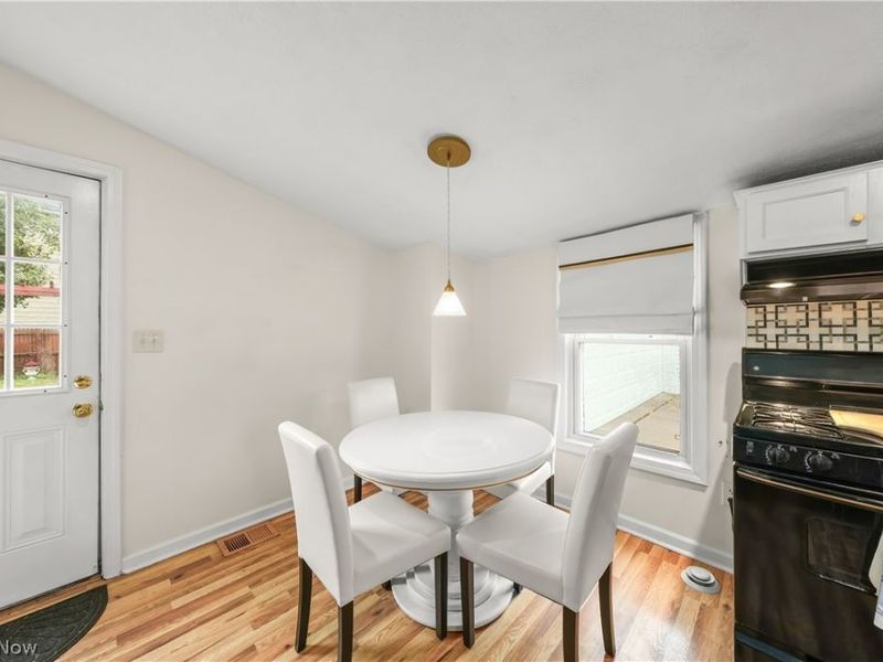 131 N Walnut Street, Ravenna, OH 44266 Photo 15