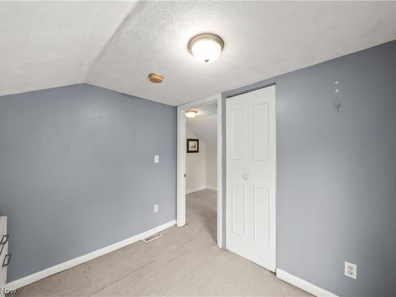 131 N Walnut Street, Ravenna, OH 44266 Photo 24