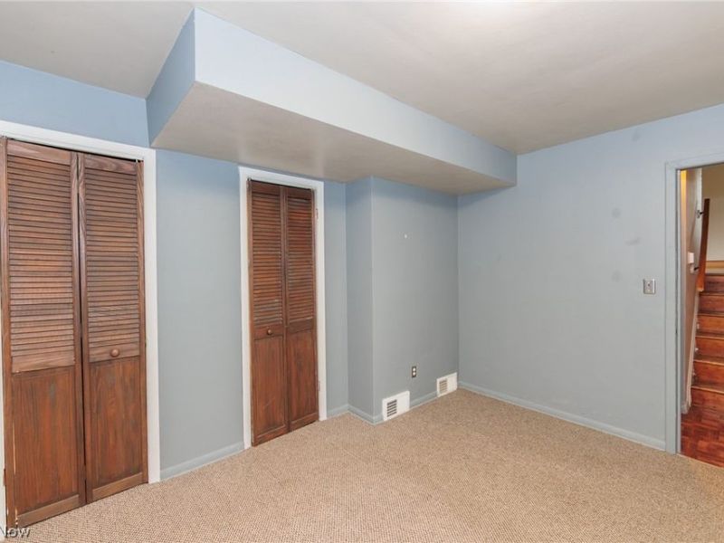 916 West Drive, Sheffield Lake, OH 44054 Photo 32