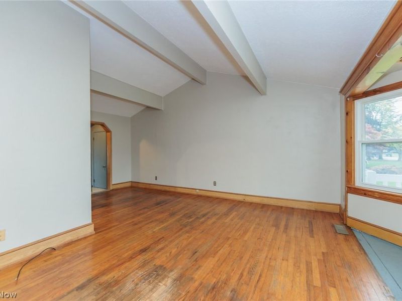 916 West Drive, Sheffield Lake, OH 44054 Photo 4