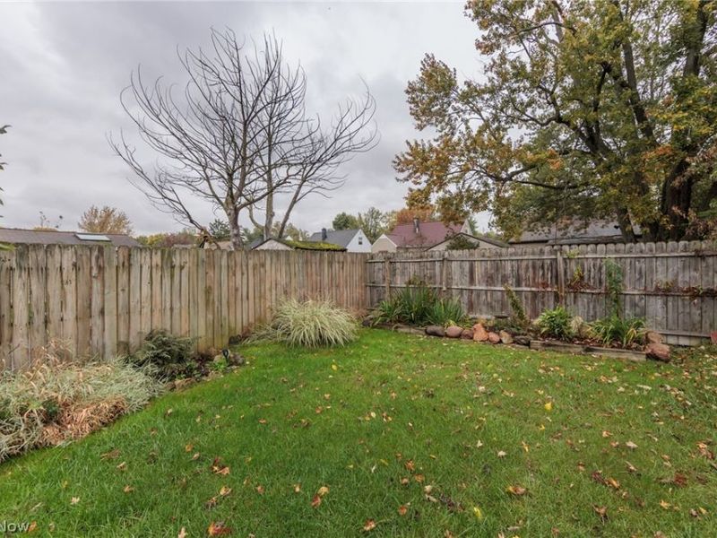 916 West Drive, Sheffield Lake, OH 44054 Photo 45