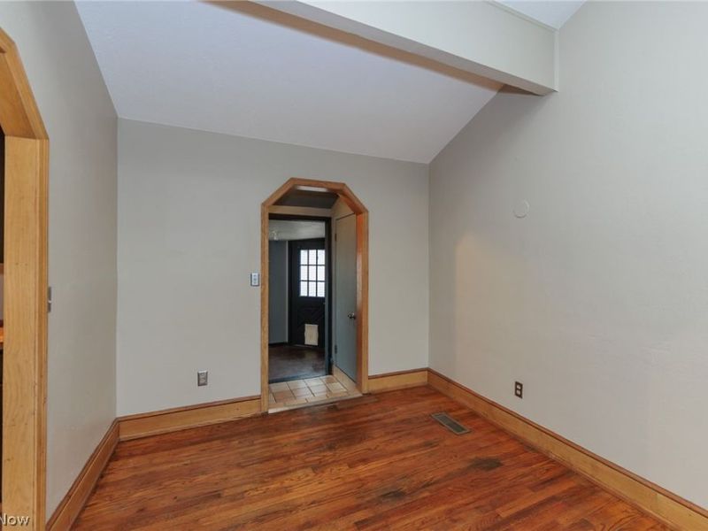 916 West Drive, Sheffield Lake, OH 44054 Photo 7