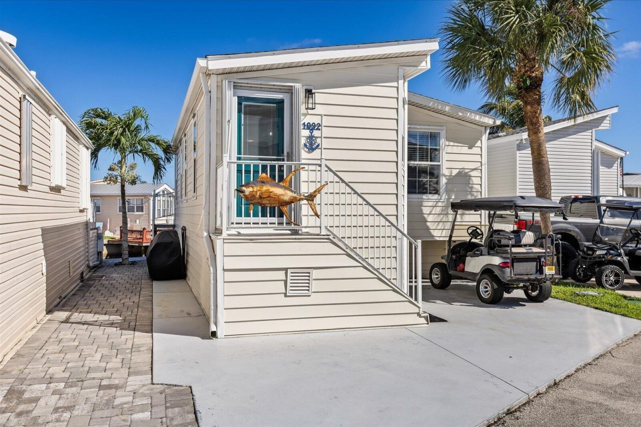 1092 Nettles Boulevard, Jensen Beach, FL 34957 Photo