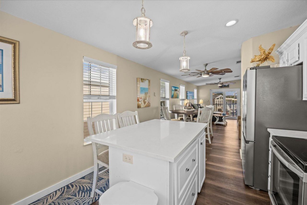 1092 Nettles Boulevard, Jensen Beach, FL 34957 Photo