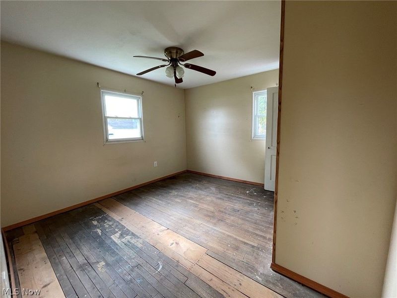 1933 Bollinger Avenue NE, Canton, OH 44705 Photo 15