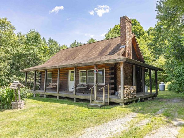 287 Meader Road, Ryegate, VT 05042