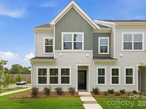 4632 Lakeview Road , Unit 6, Charlotte, NC 28216