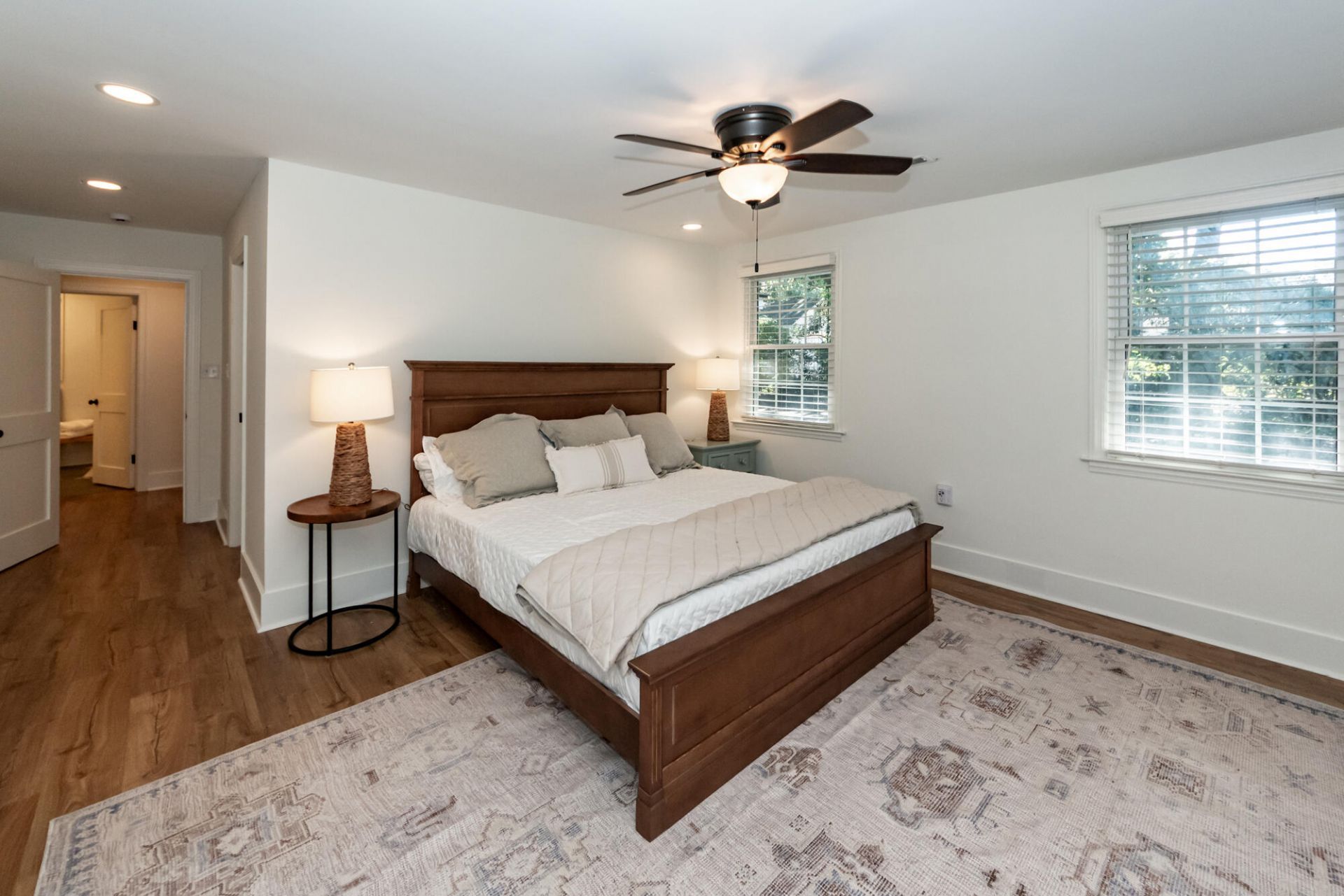 818 Jordan Street Photo 24