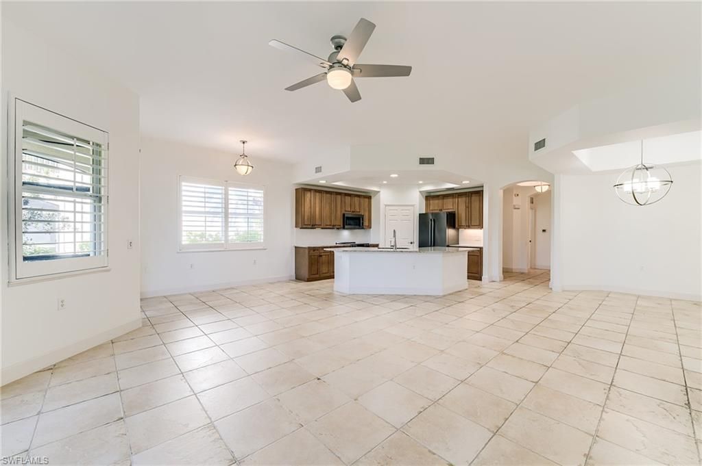 9244 Aviano Dr , Unit 102, Fort Myers, FL 33913 Photo