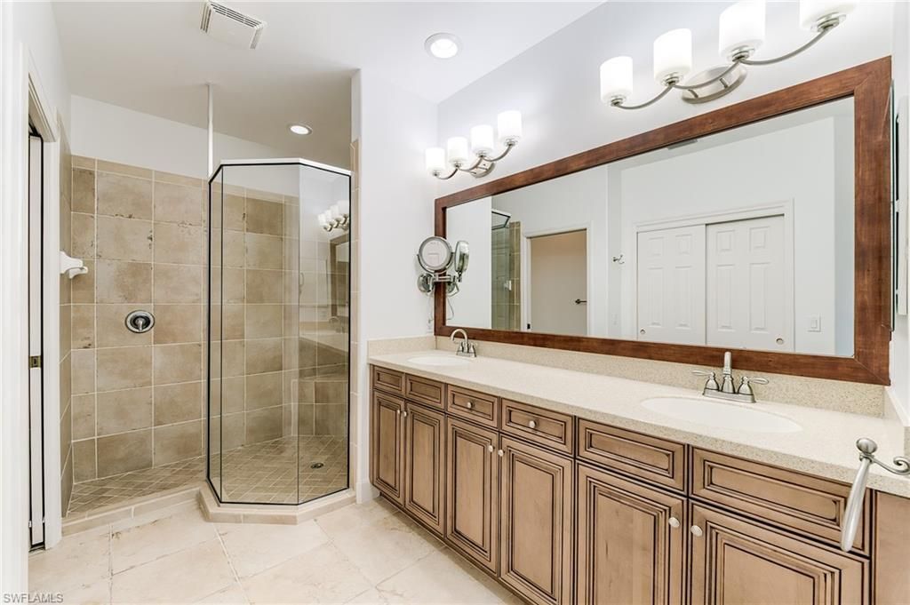 9244 Aviano Dr , Unit 102, Fort Myers, FL 33913 Photo